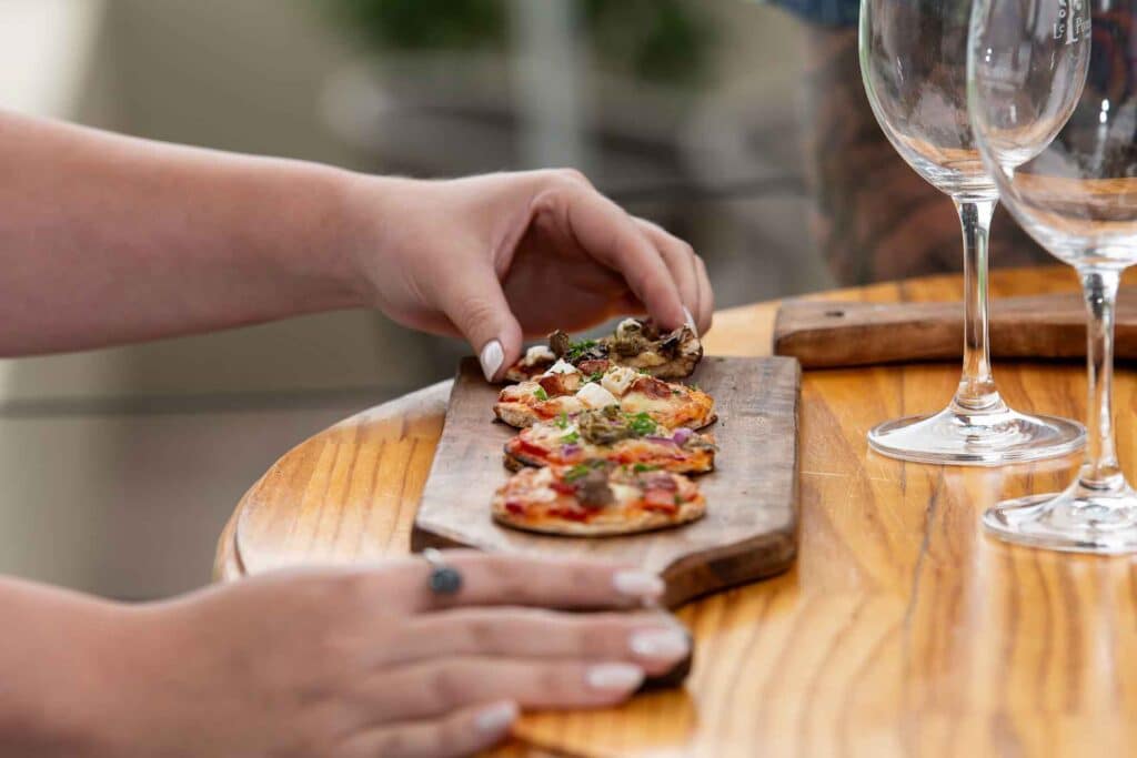 Le Pommier Pizza and wine pairing